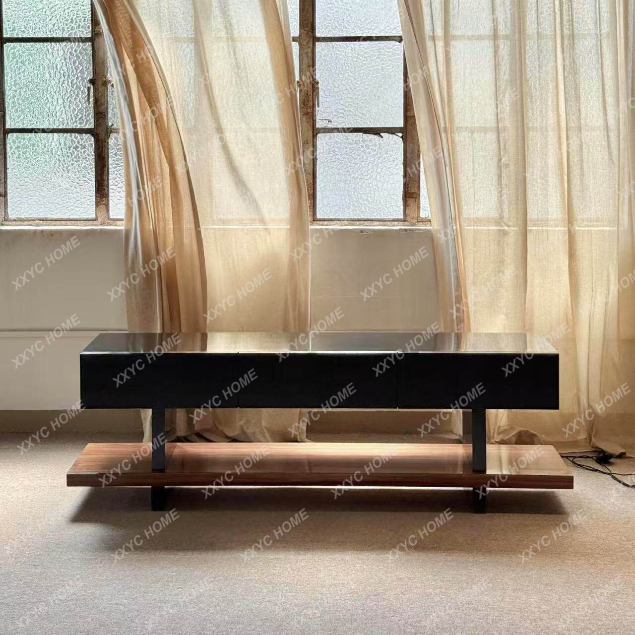 Old money style art exhibition - Outdoor Furniture Exhibition recension och pris